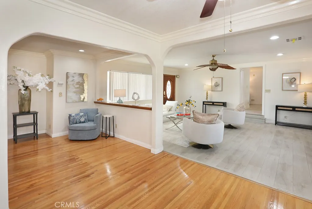 640 S Azusa Avenue