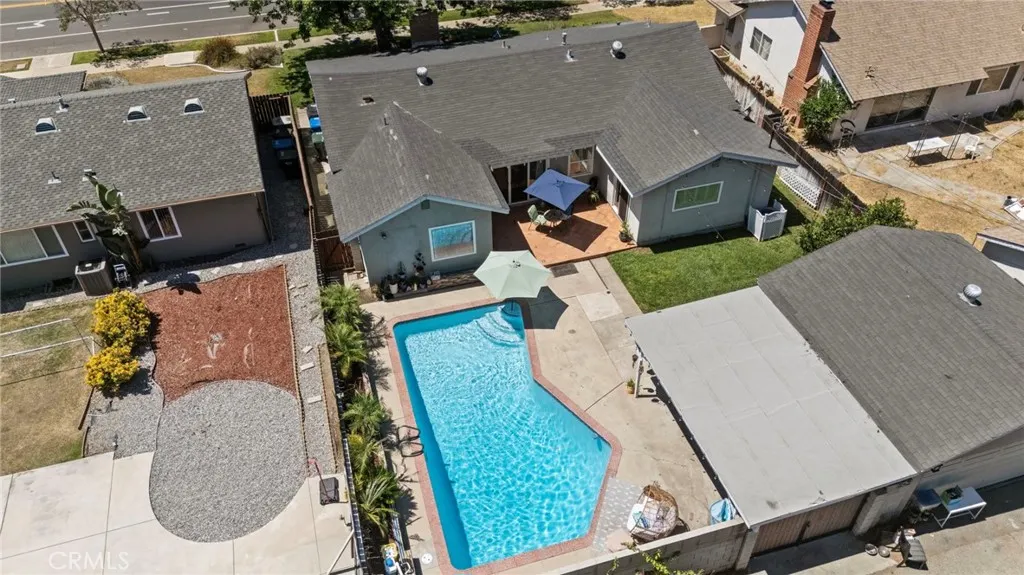 289 E Mckinley Avenue