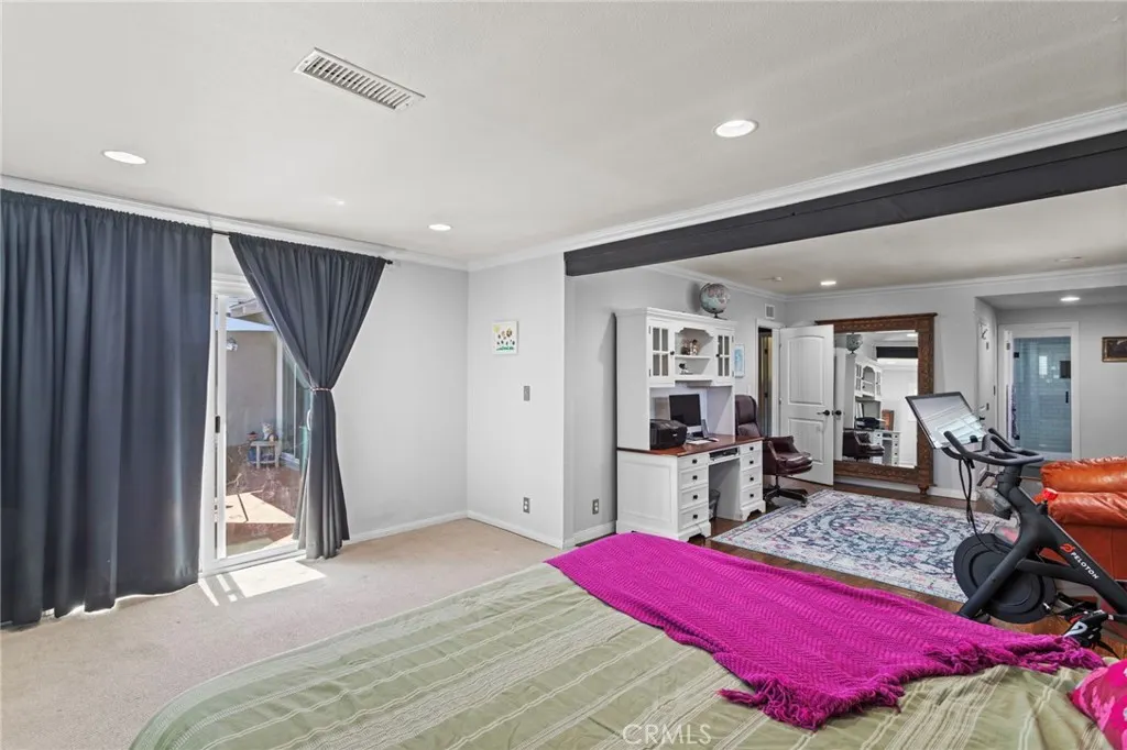289 E Mckinley Avenue