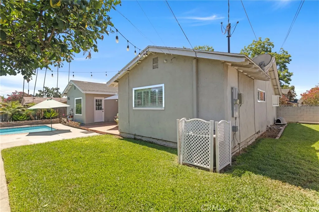 289 E Mckinley Avenue