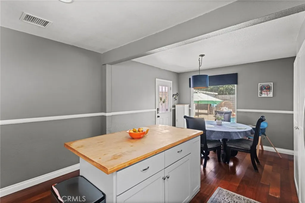 289 E Mckinley Avenue