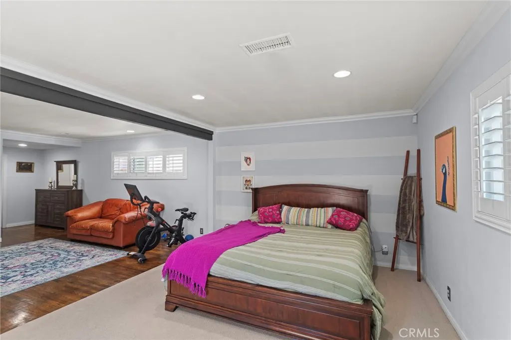 289 E Mckinley Avenue