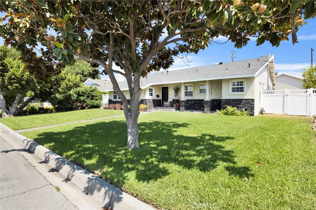 1300 S Fleetwell Avenue