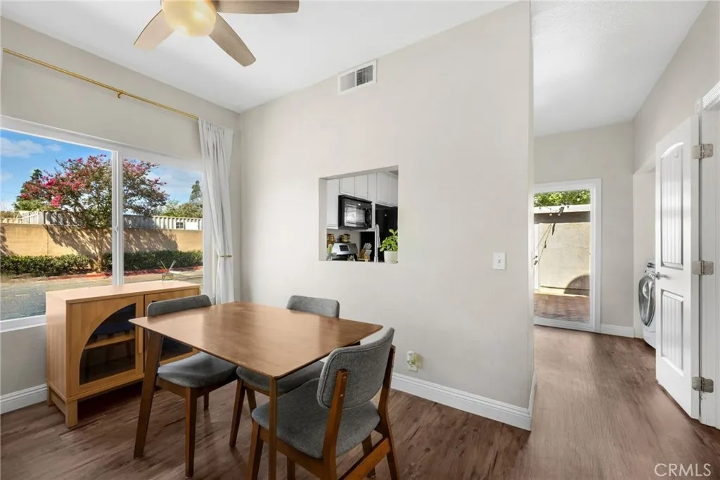 926 W Philadelphia, #18