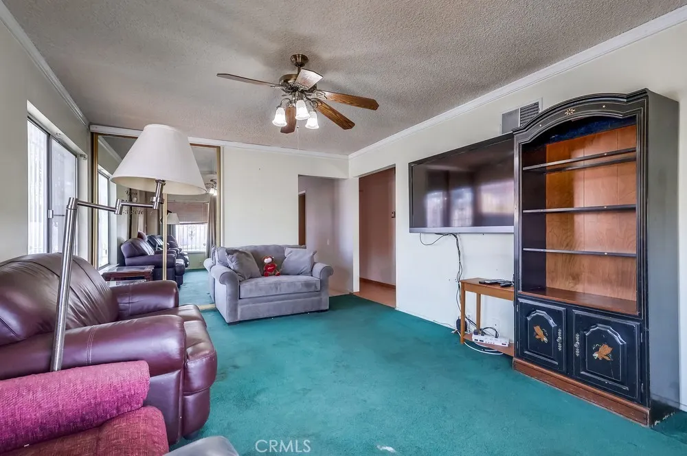 1721 Glenridge Circle