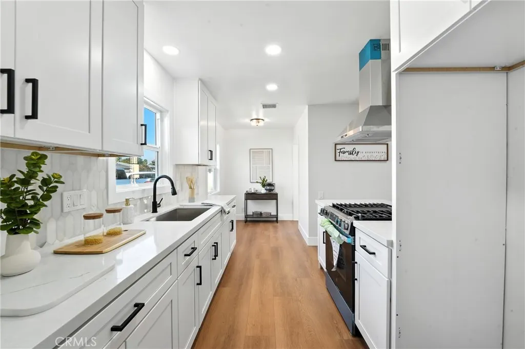 2140 Arroyo Drive