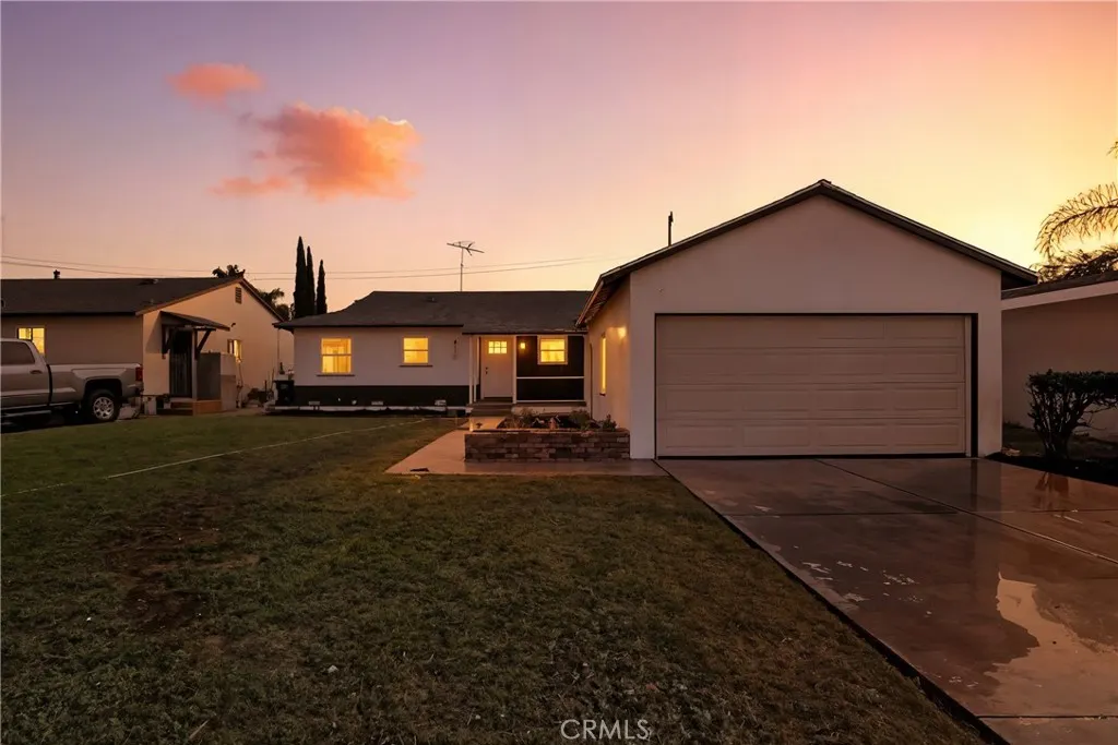 2140 Arroyo Drive