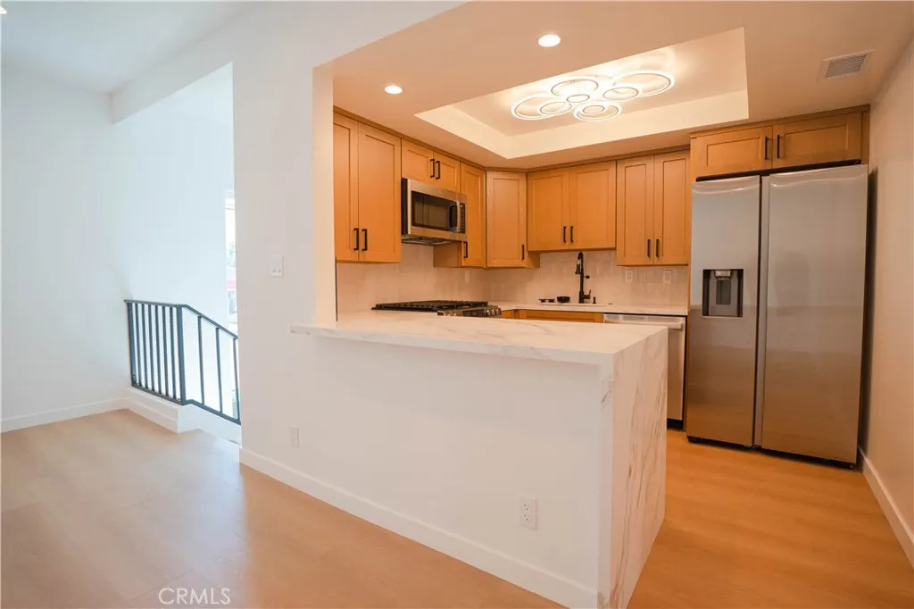 13755 Los Angeles Street, #5