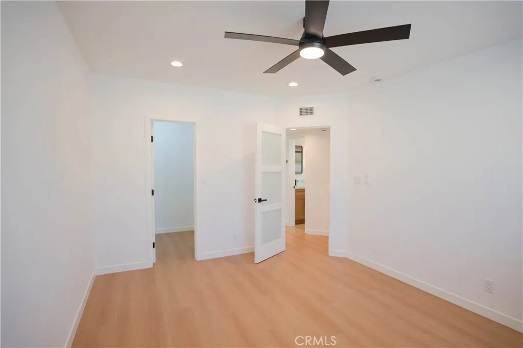13755 Los Angeles Street, #5