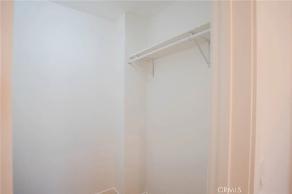 13755 Los Angeles Street, #5