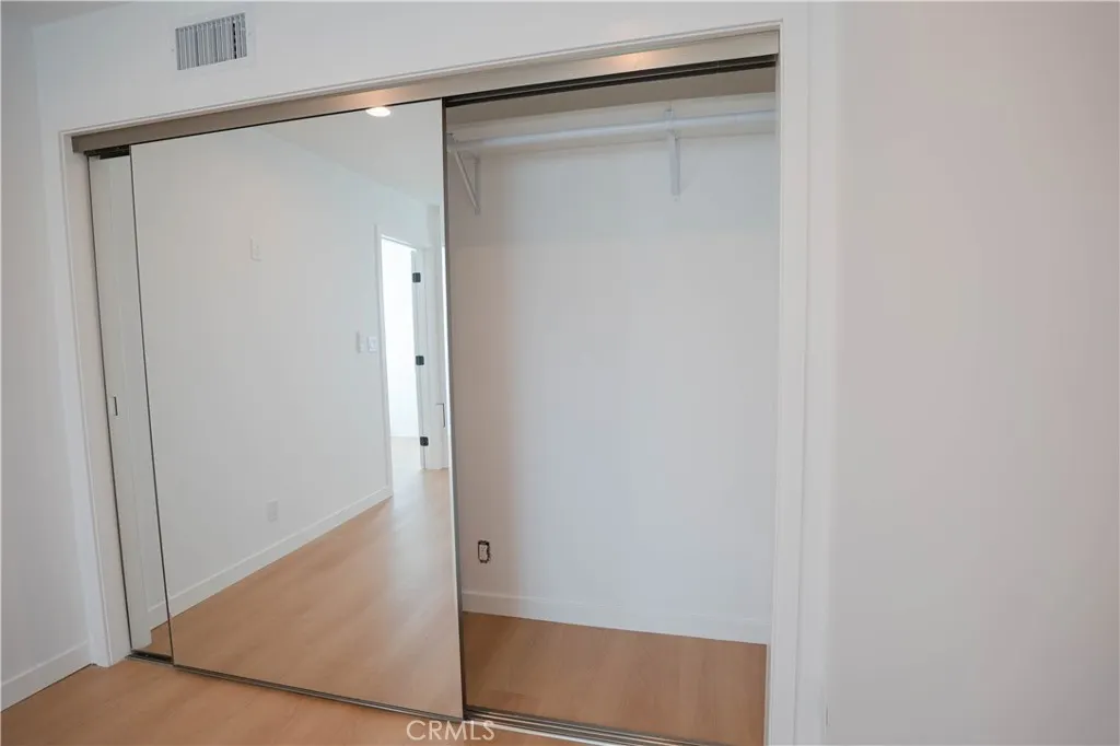 13755 Los Angeles Street, #5
