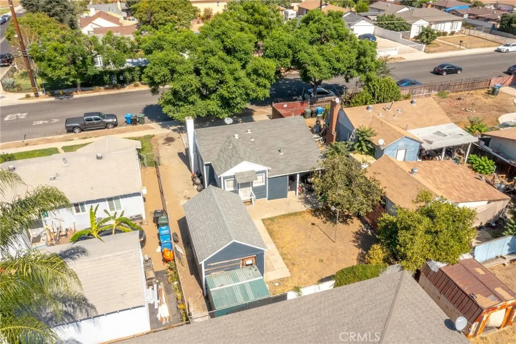 1176 Laurel Avenue