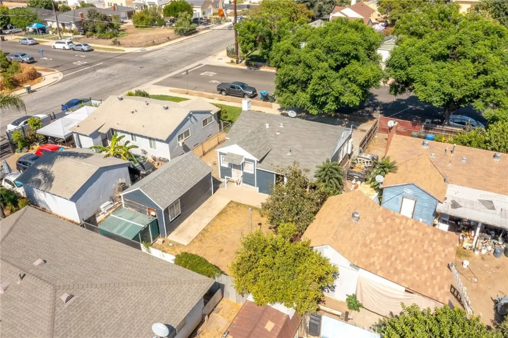 1176 Laurel Avenue
