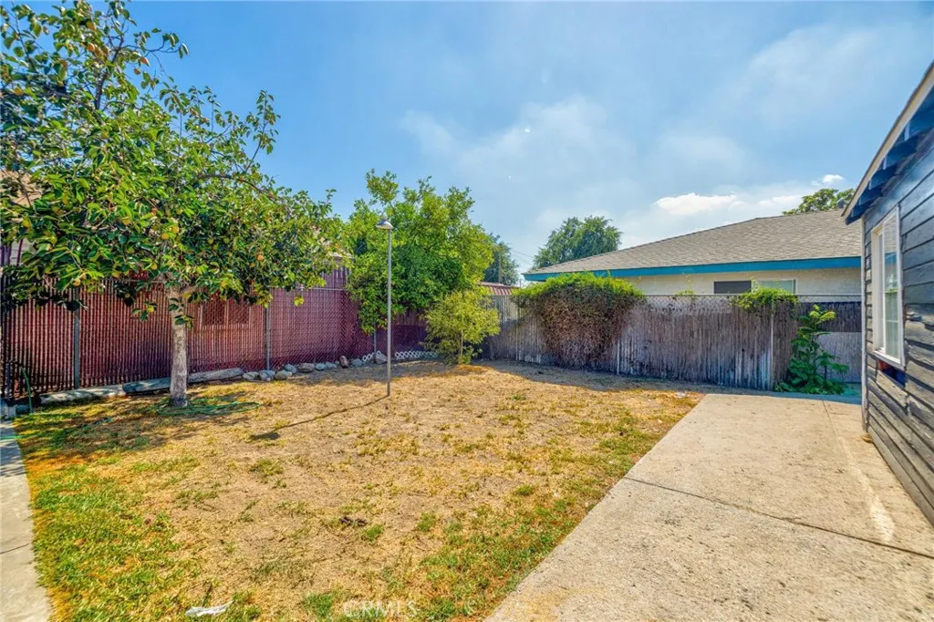1176 Laurel Avenue