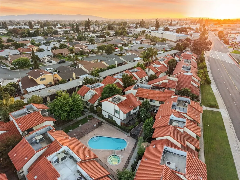 15228 Ramona