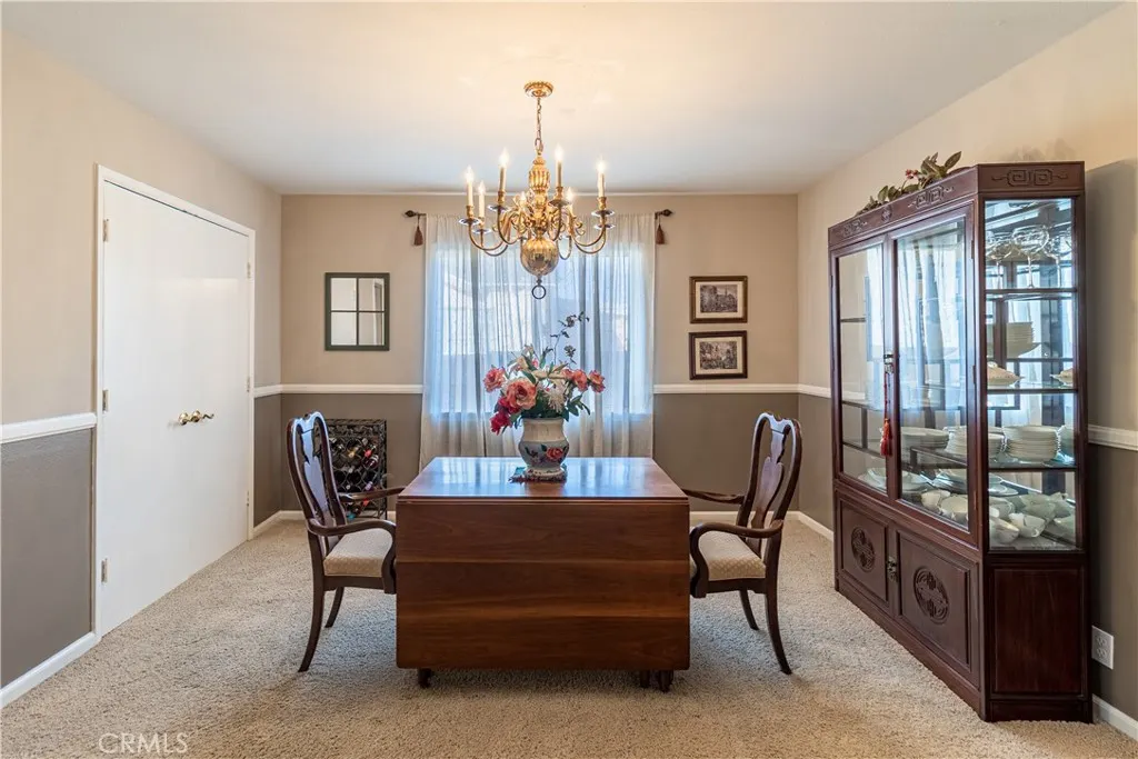 1406 S St Malo