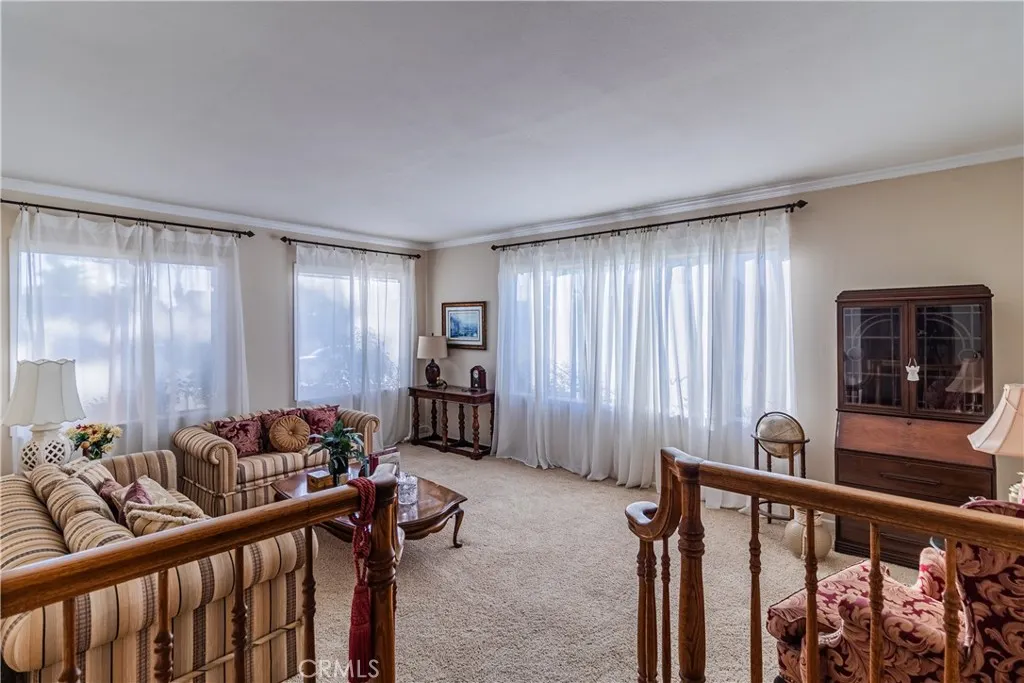 1406 S St Malo