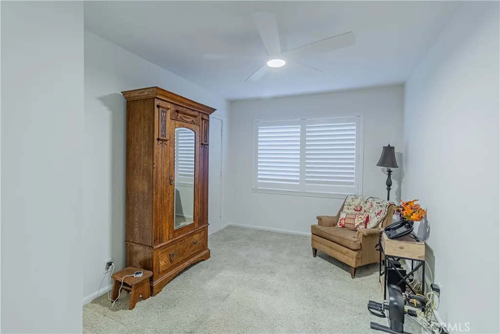 1406 S St Malo