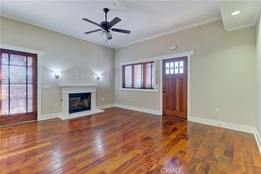 130 N Vermont