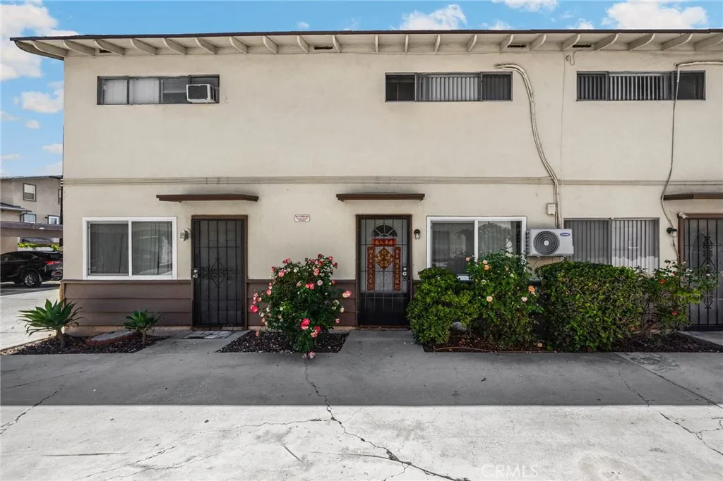 4128 Eunice Avenue
