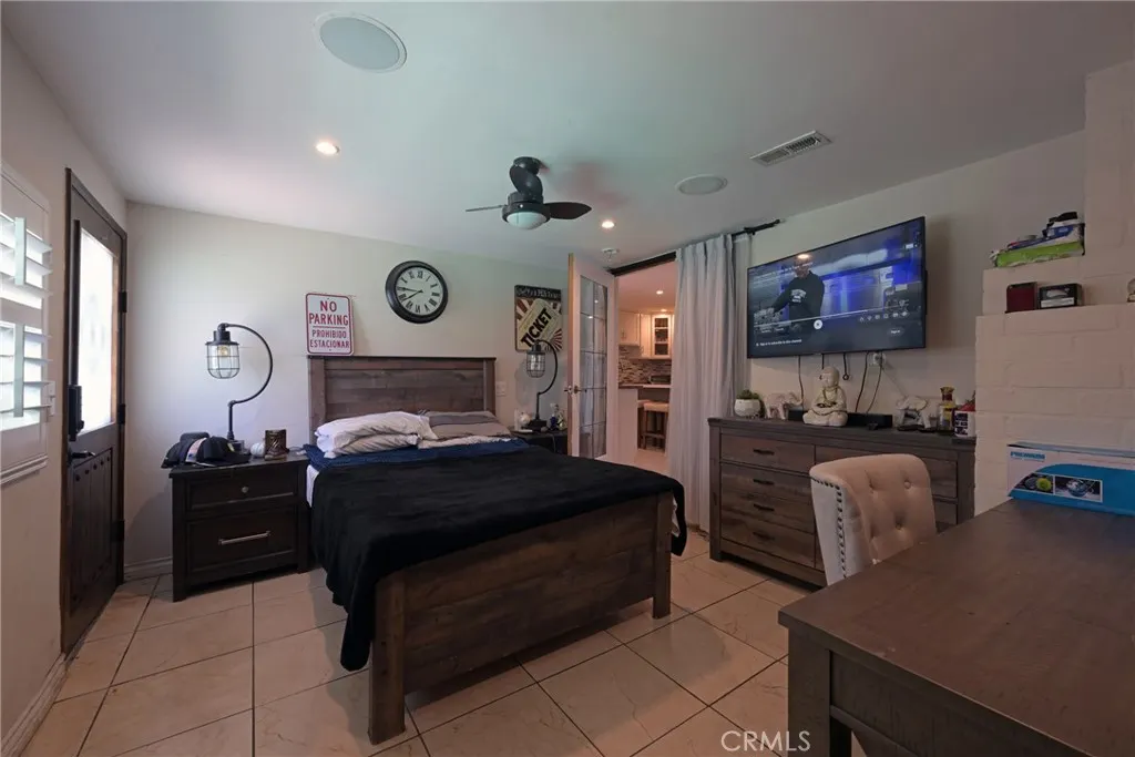 512 S Shouse