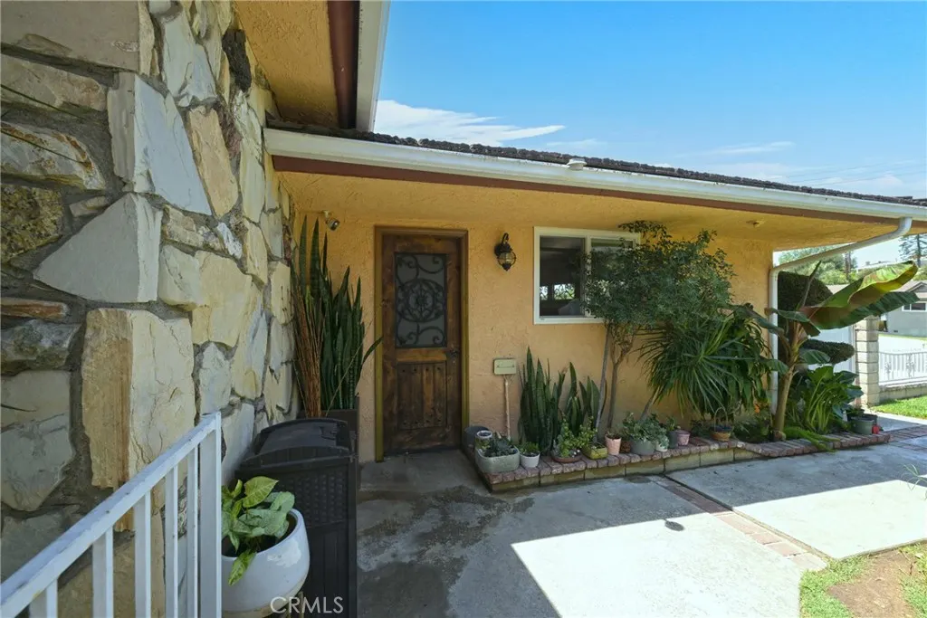 512 S Shouse