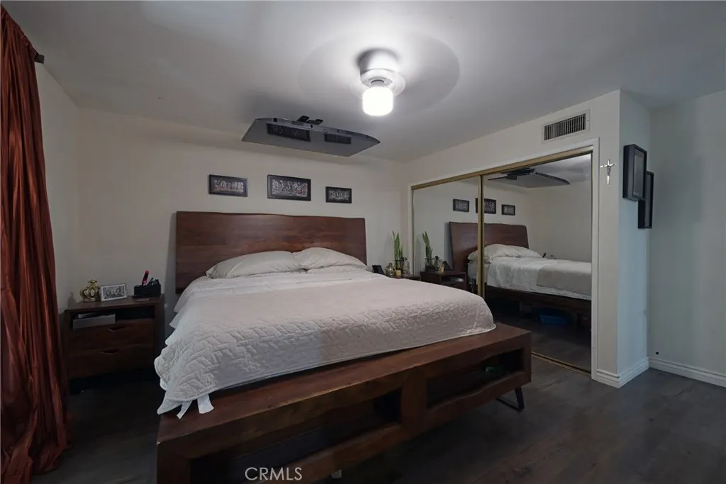 512 S Shouse