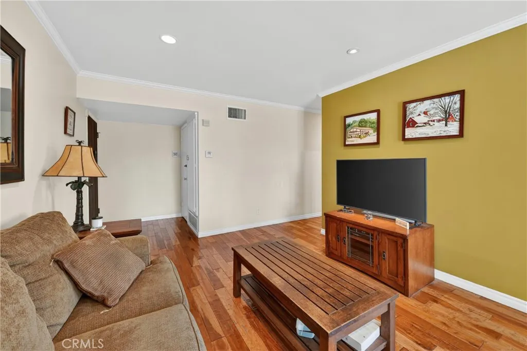 1200 W Lambert Rd #22