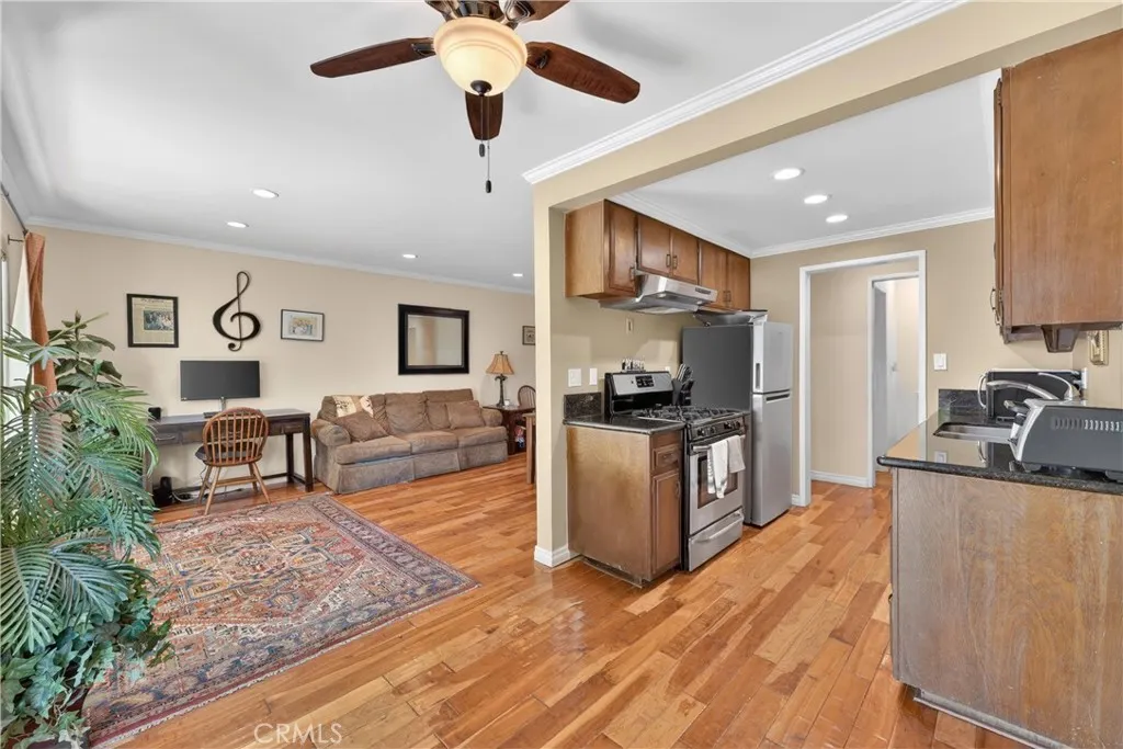1200 W Lambert Rd #22