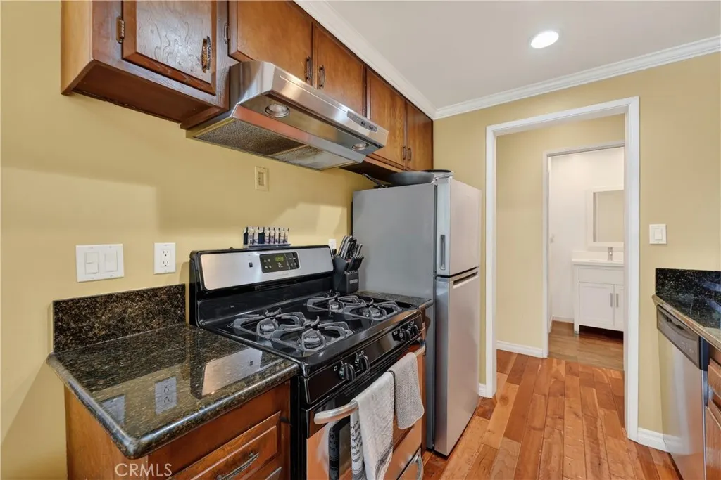 1200 W Lambert Rd #22