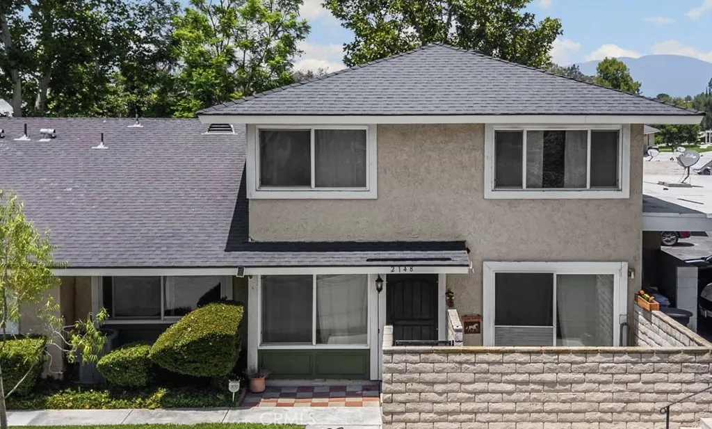 2148 Eveningside