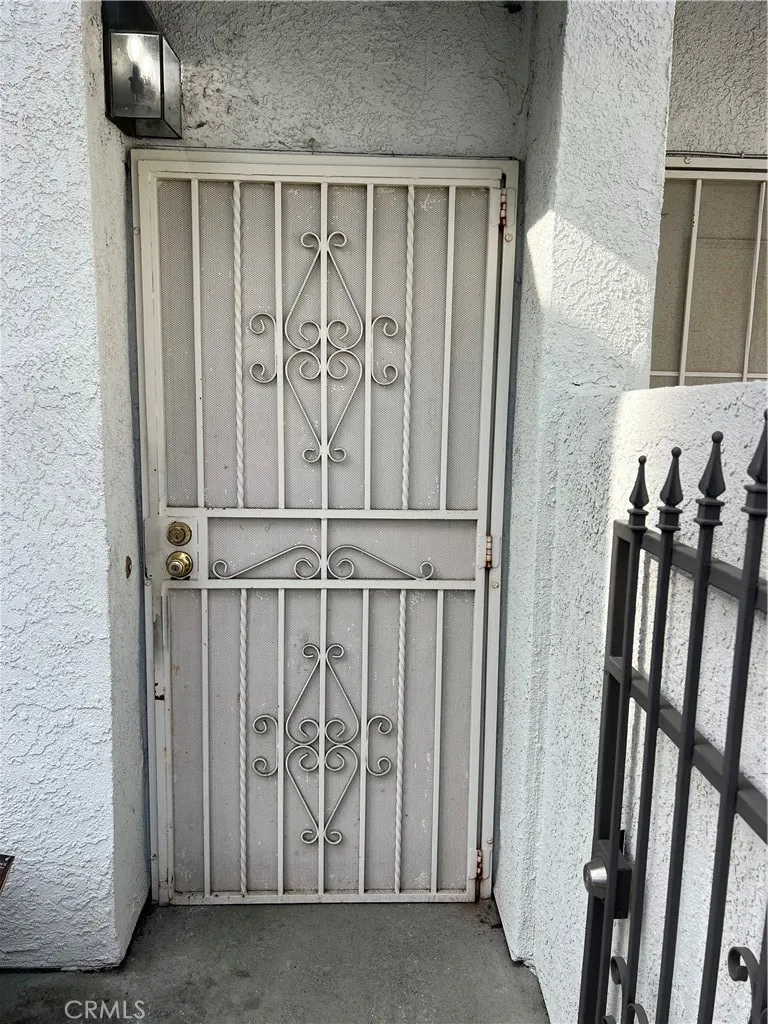 304 Park Shadow Court