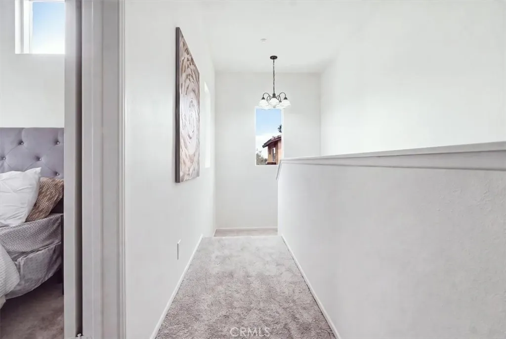 511 N Lark Ellen #F