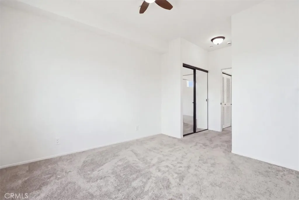 521 N Lark Ellen #B