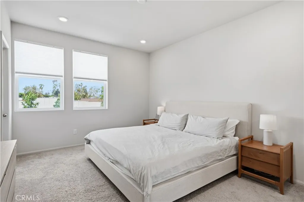 1756 Cayton Loop