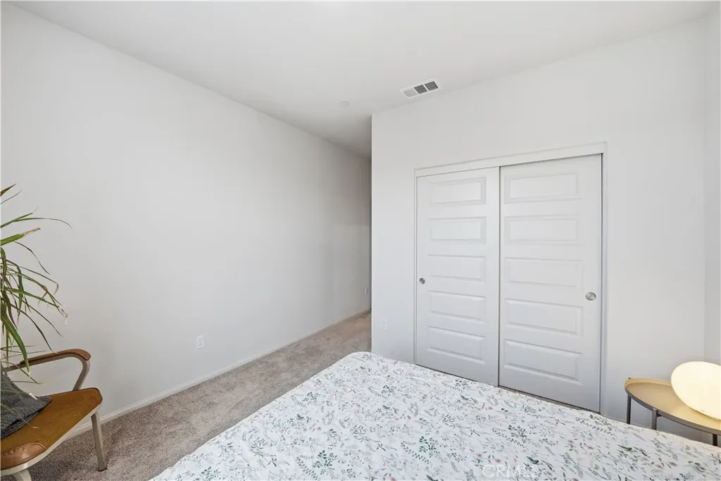 1756 Cayton Loop