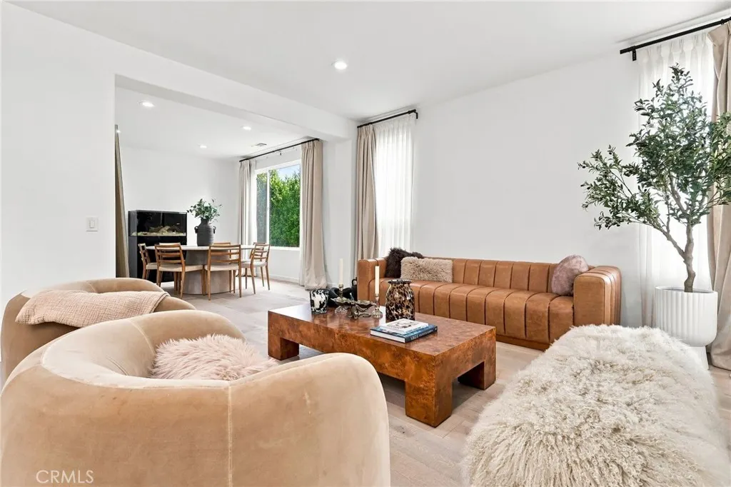 124 Grand Oaks
