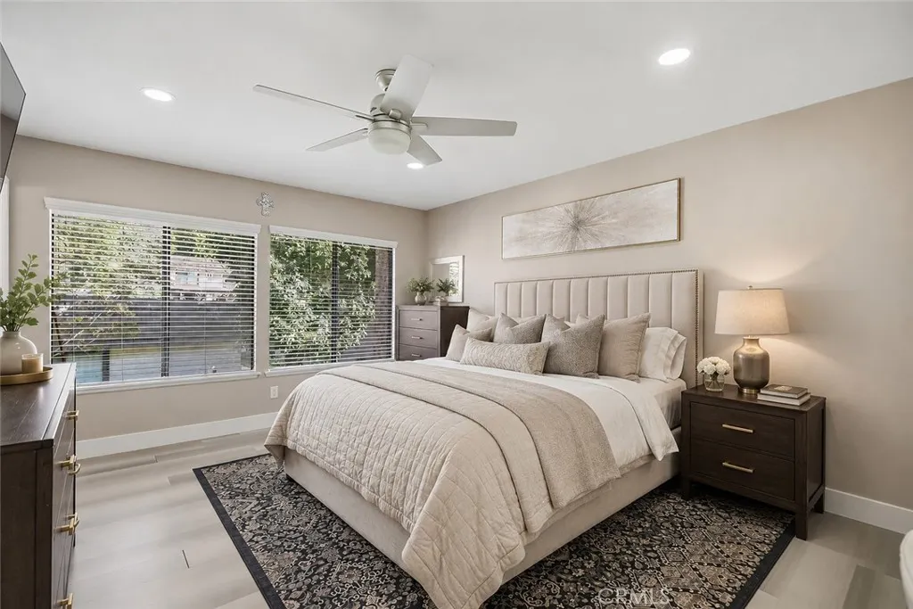 739 Knollwood Lane