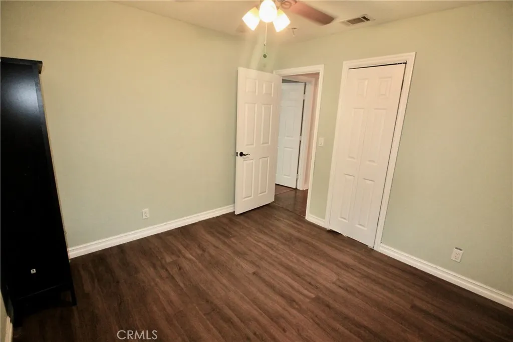 351 Greenberry