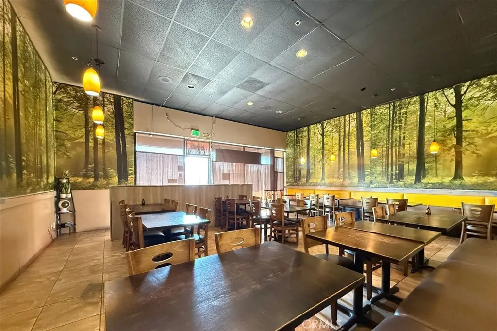 4110 N Harbor Blvd