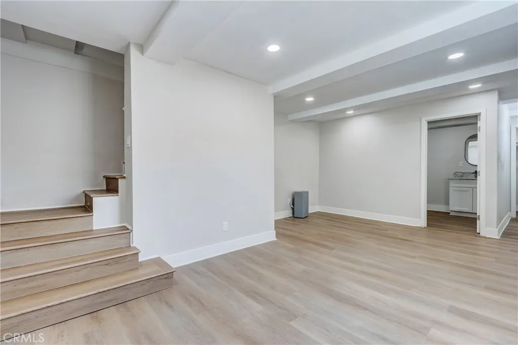 1615 Eastford