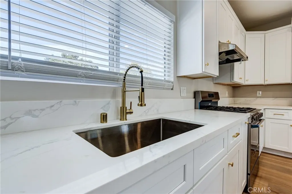 1615 Eastford