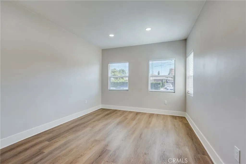 1615 Eastford