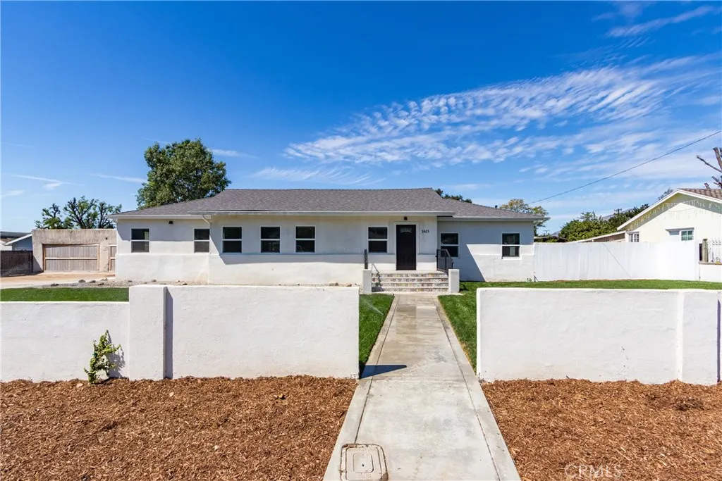 1615 Eastford