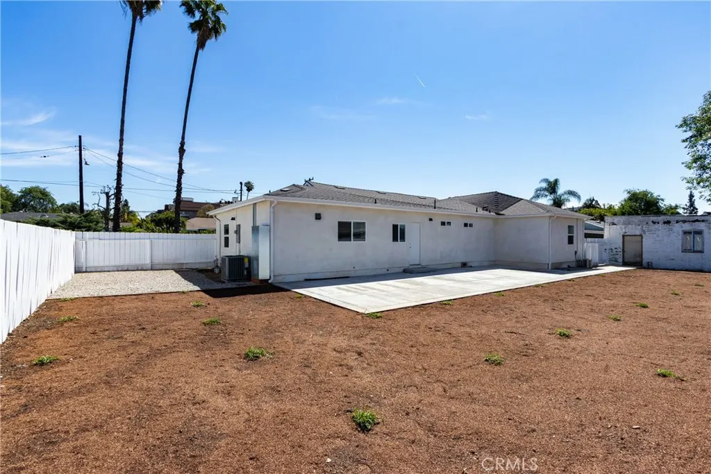 1615 Eastford