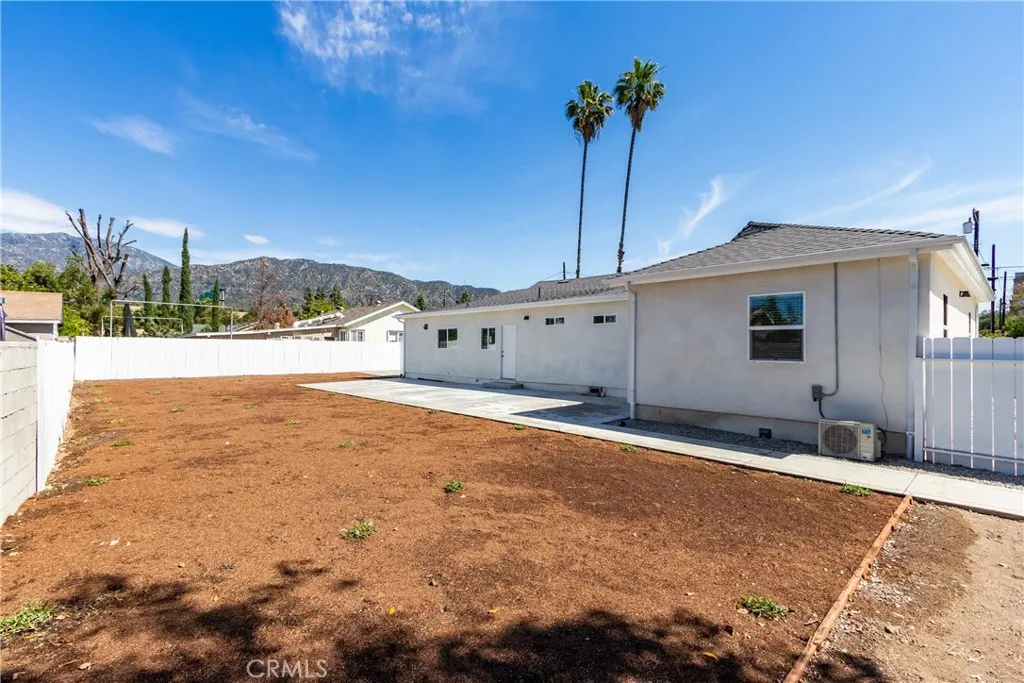 1615 Eastford