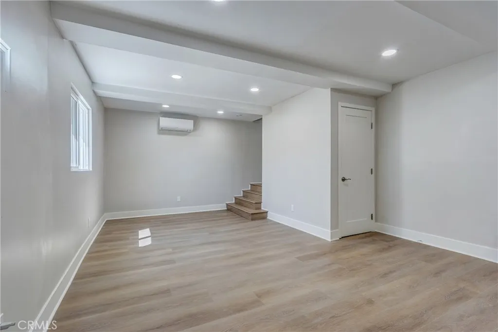 1615 Eastford
