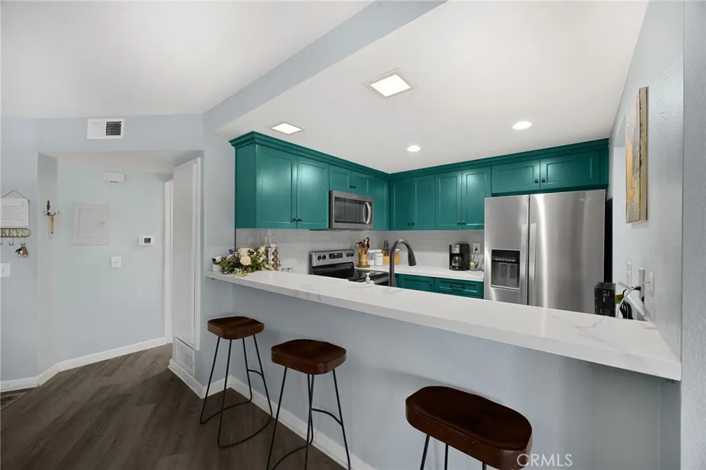 2773 Pine Creek