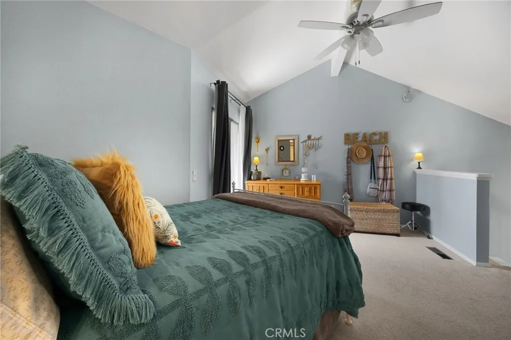 2773 Pine Creek