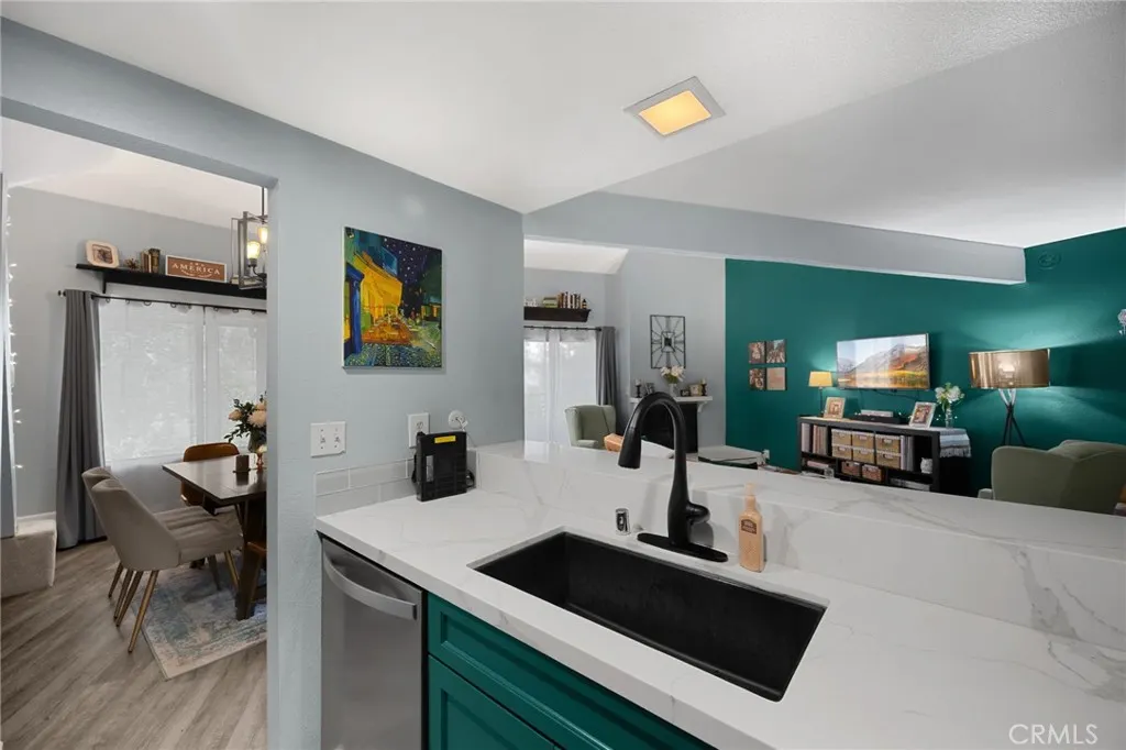2773 Pine Creek